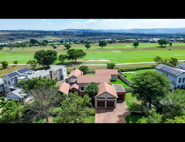 4 BEDROOM HOUSE FOR SALE IN COPPERLEAF ESTATE